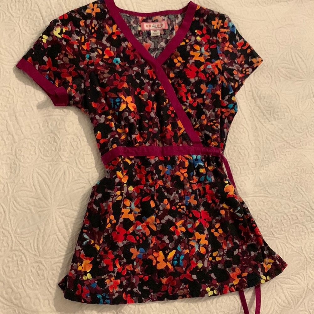 Scrub Top